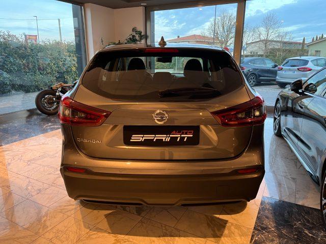 NISSAN Qashqai 1.3 DIG-T 140CV BUSINESS 6M.