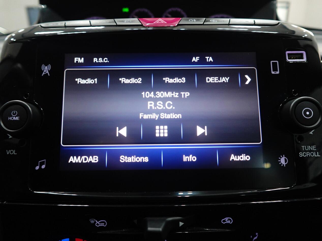 Lancia Ypsilon III 1.0 FIREFLY HYBRID 70 CV GOLD