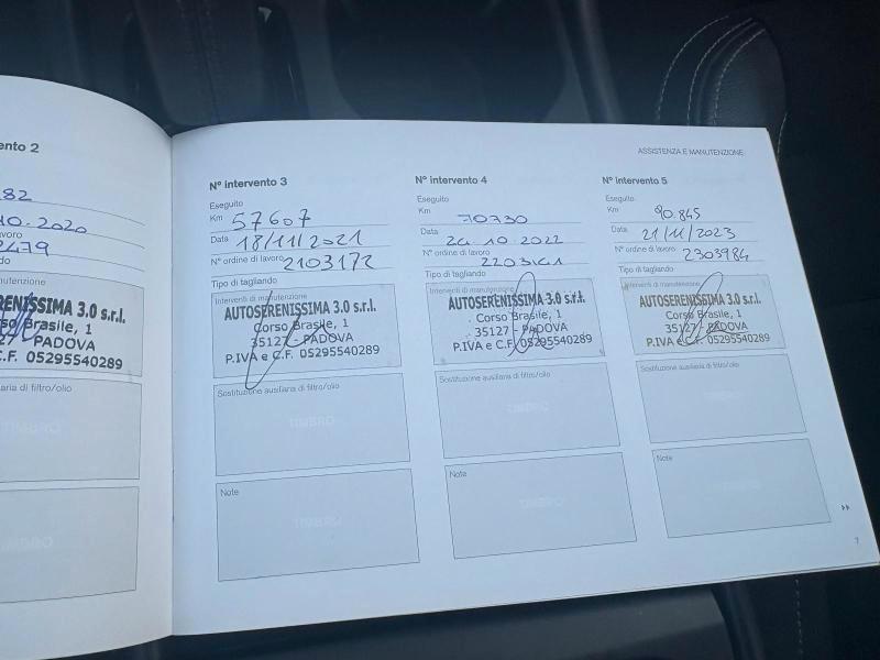 Volvo XC40 2.0 d3 150 CV Momentum my20 2WD