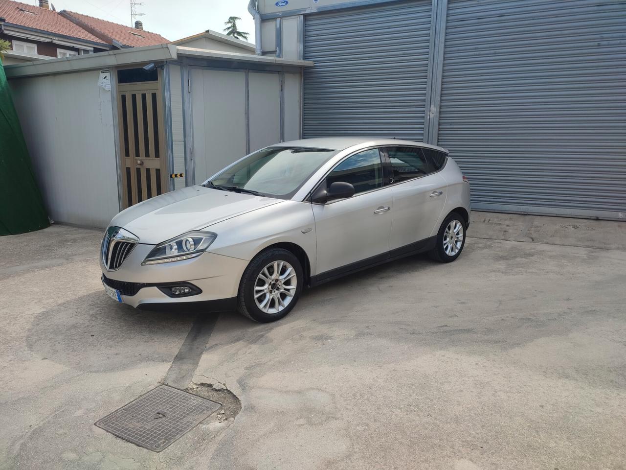 Lancia Delta 1.6 MJT DPF Gold