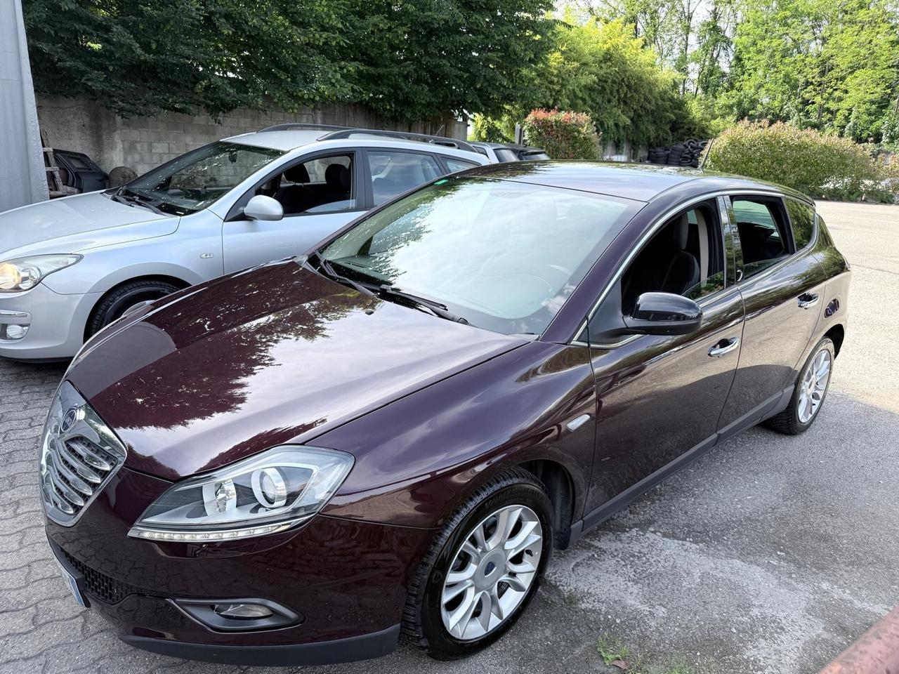 Lancia Delta 1.6 MJT DPF Gold