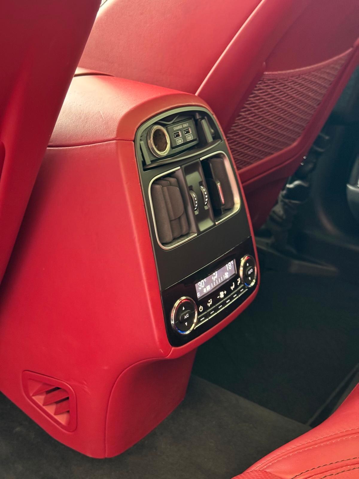 Maserati Levante V6 Diesel 275 CV AWD