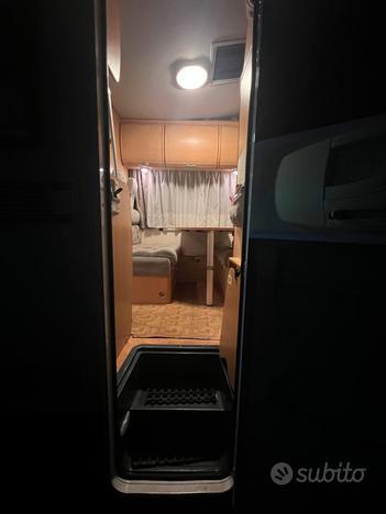 CAMPER MANSARDATO FIAT DUCATO 2004
