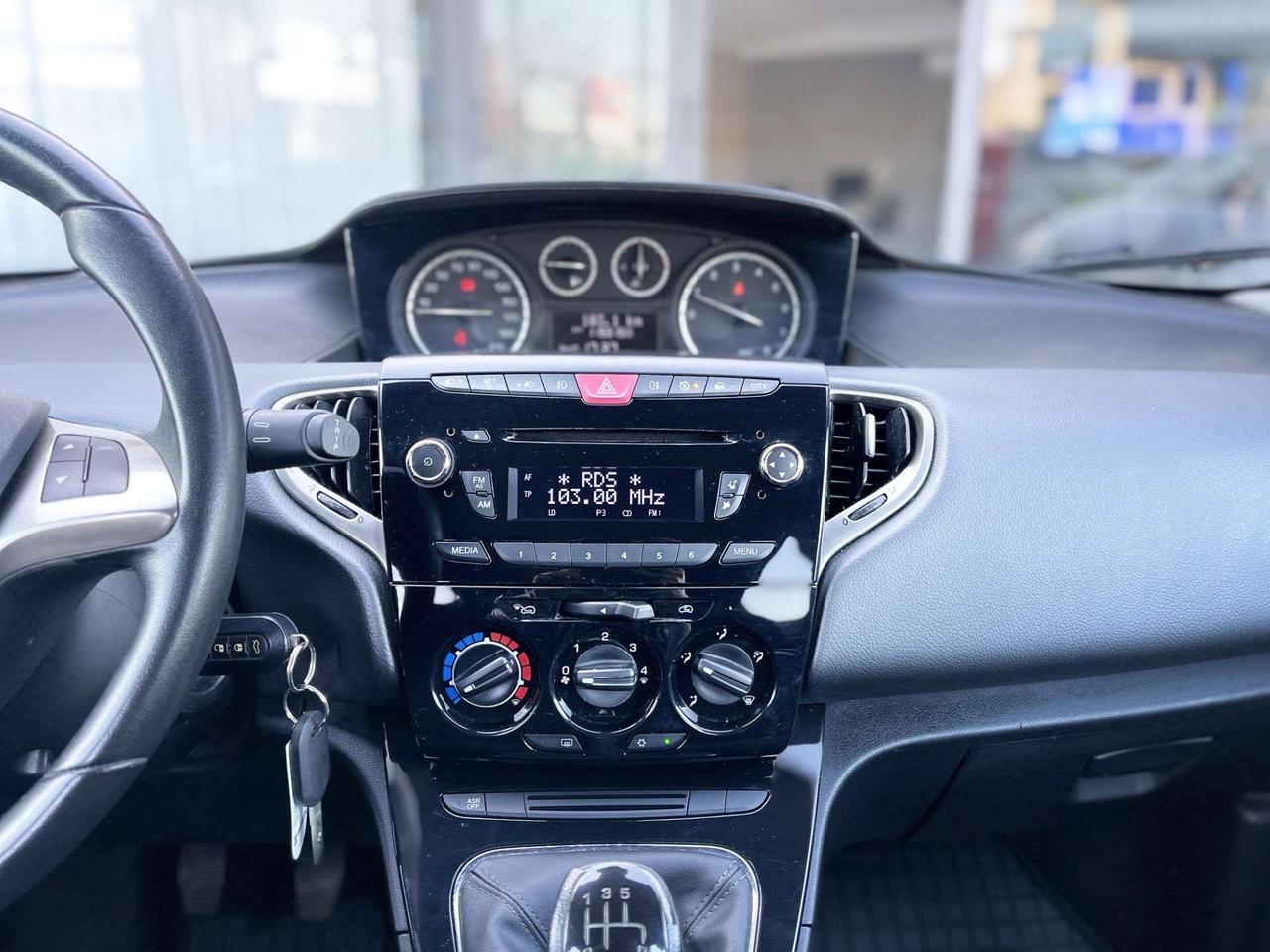 Lancia Ypsilon 1.2 Benzina 69CV E6 Neo - 2014