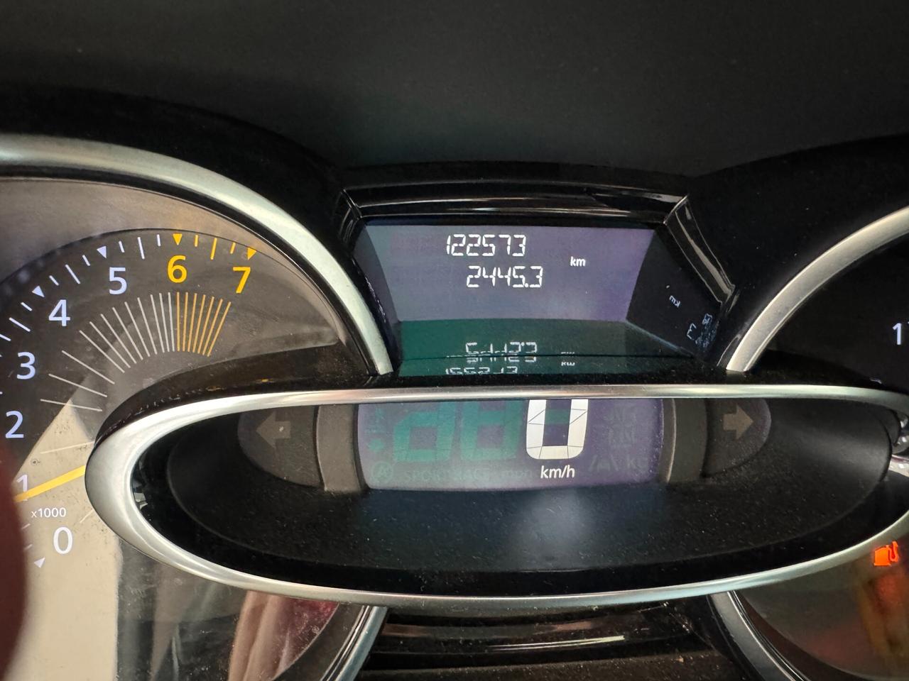 Renault Clio 0.9 TCe 12V 90CV Start&Stop 5 porte Duel2