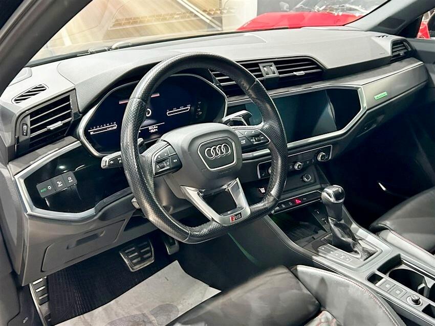 Audi RS Q3 SPB quattro S tronic