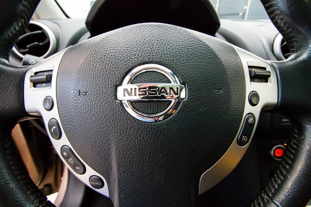 Nissan Qashqai 2.0 dCi auto 130cv Tekna 4WD automatica - Finanziabile!