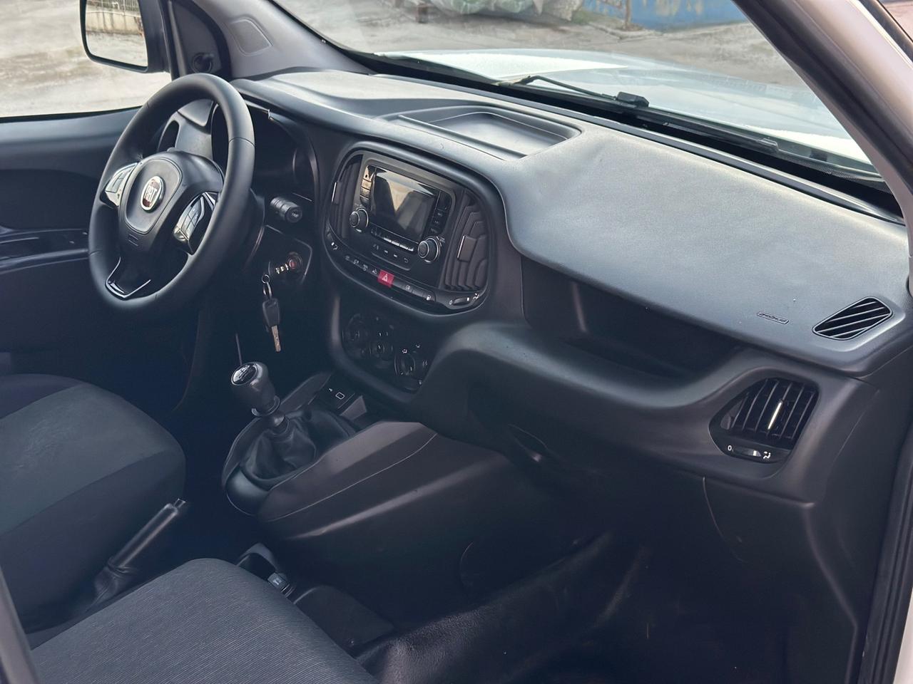 Fiat Doblò 1.4 Natural Power 120cv Cargo Maxi 2019
