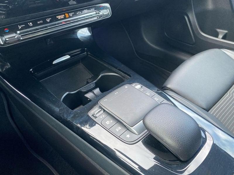 Mercedes-Benz Classe A A 200 d Sport Night edition auto