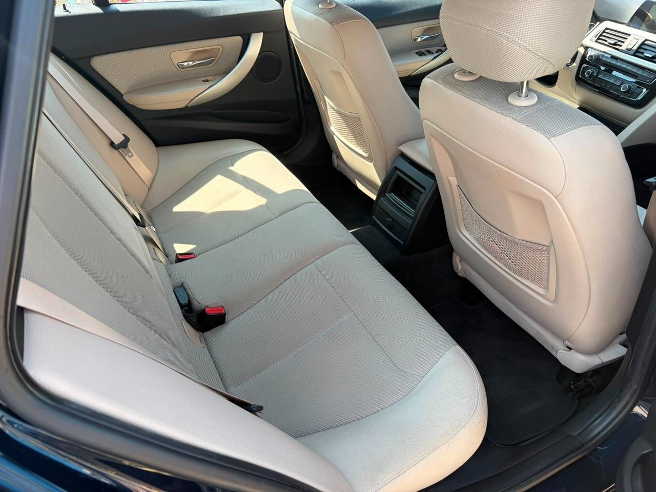BMW 320 XDRIVE - 4X4