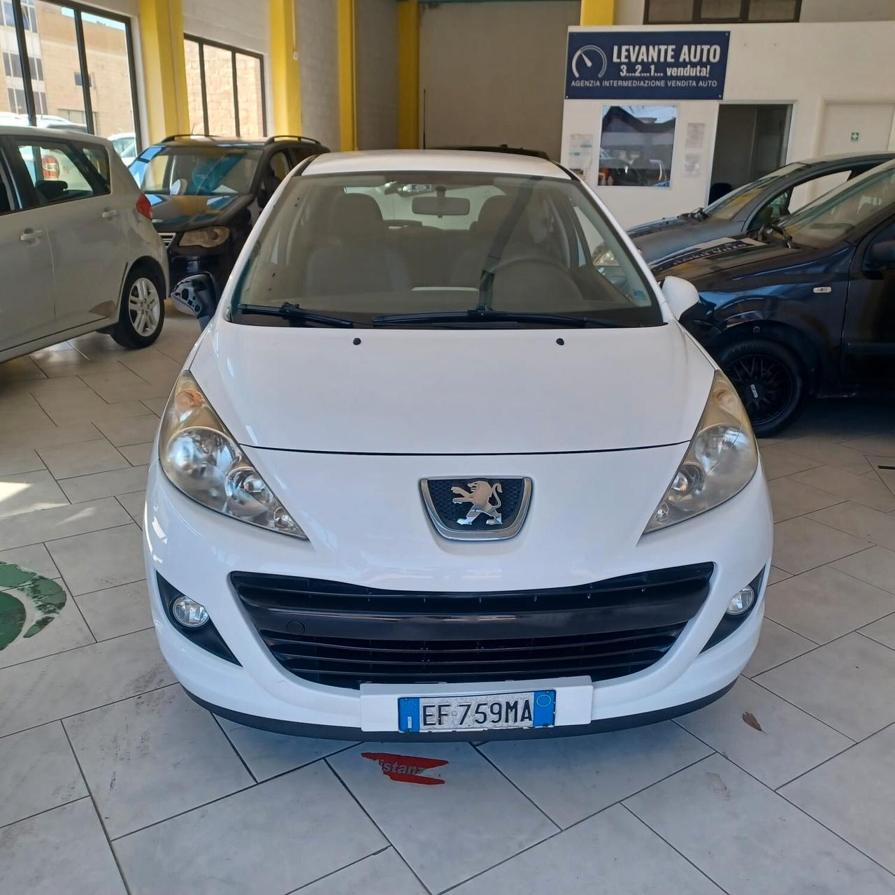 170188KM PEUGEOT 207 1.4 HDI NEOPATENTATI PERFETTA