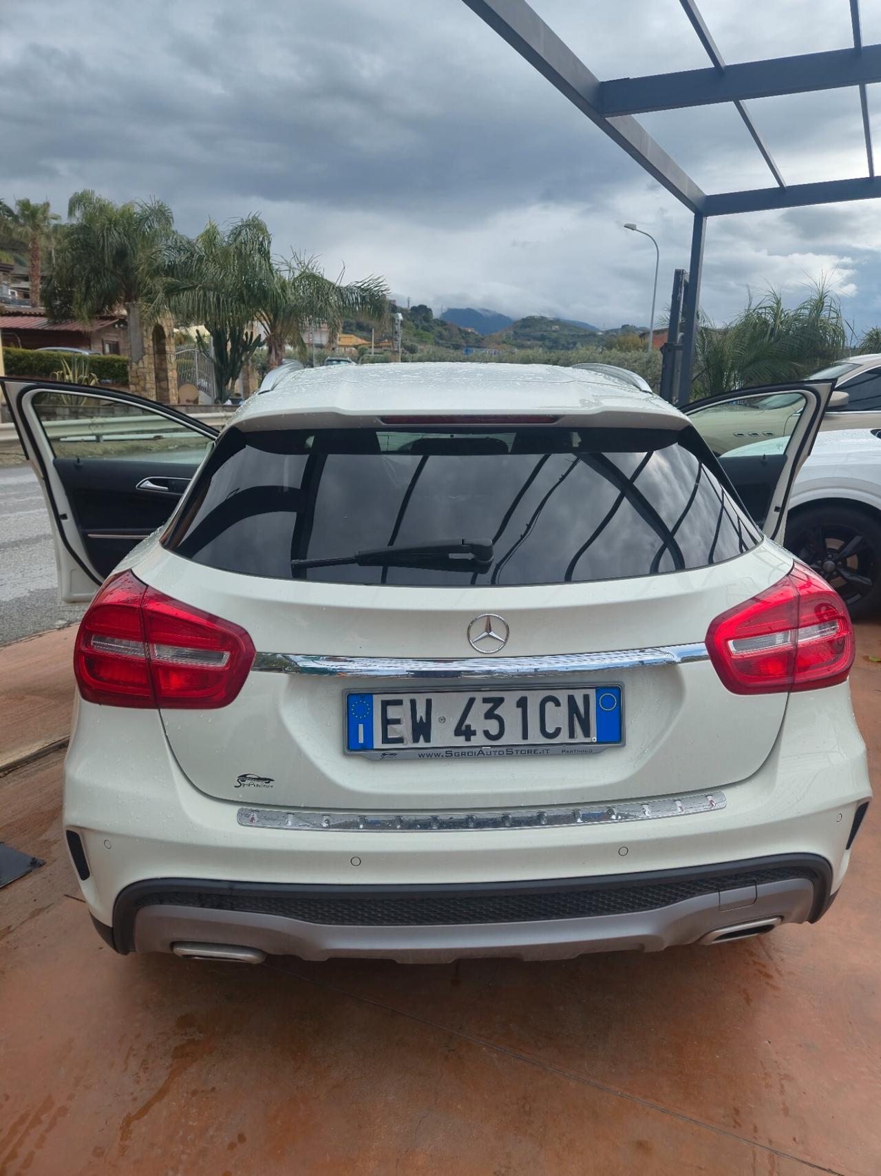 Mercedes-benz GLA 200 d Automatic AMG Line Premium Plus