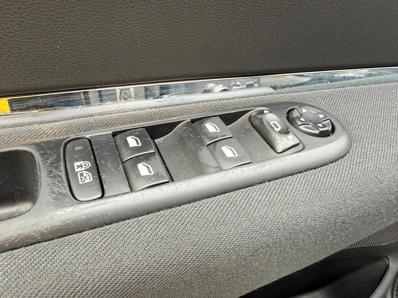 PEUGEOT 3008 1600 D TUTTO OK