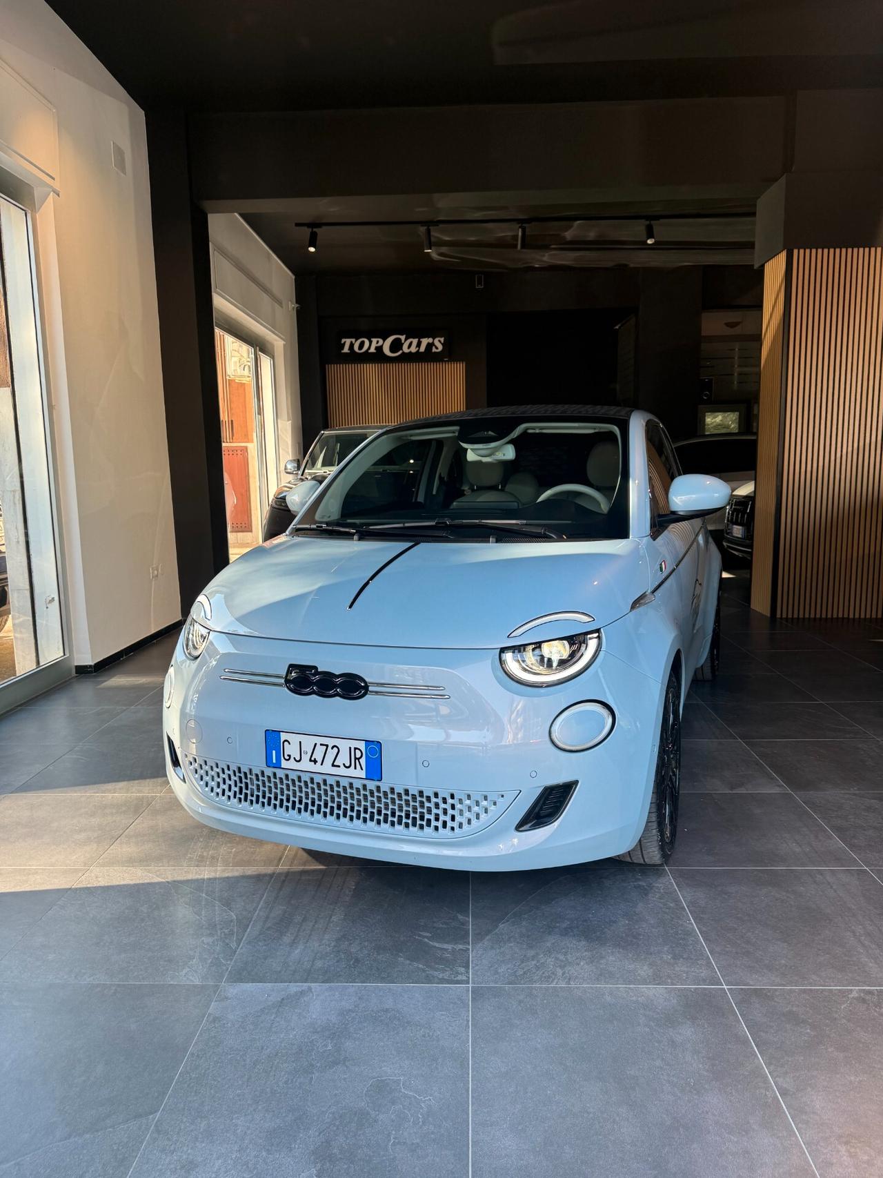 Fiat 500 500e Cabrio 42 kWh La Prima