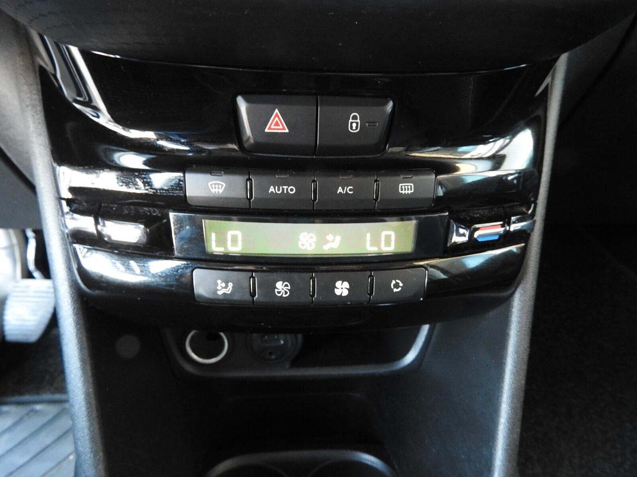 Peugeot 208 1.6BlueHDi 75CV 5 porte Allure NEOP.