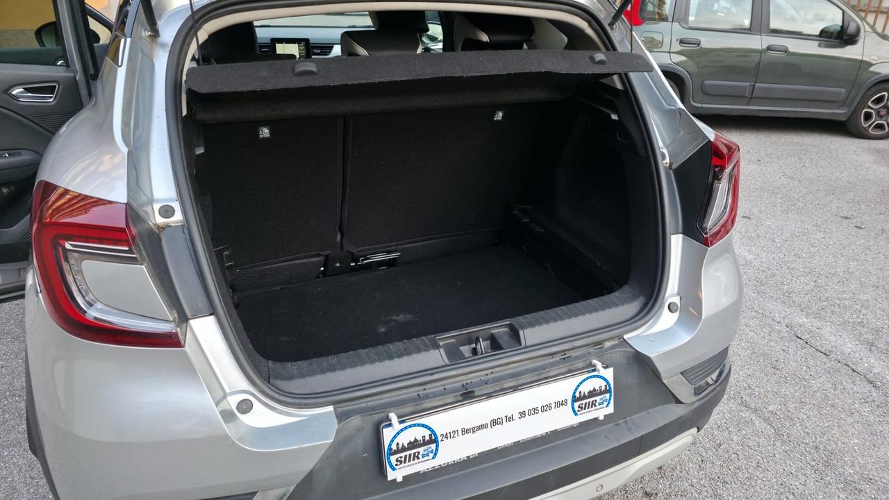 Renault Captur TCe 100 CV Intens