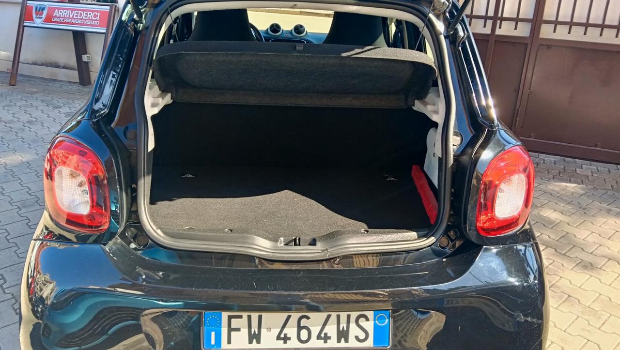 SMART FORFOUR AUTO -PREZZO PROMO!