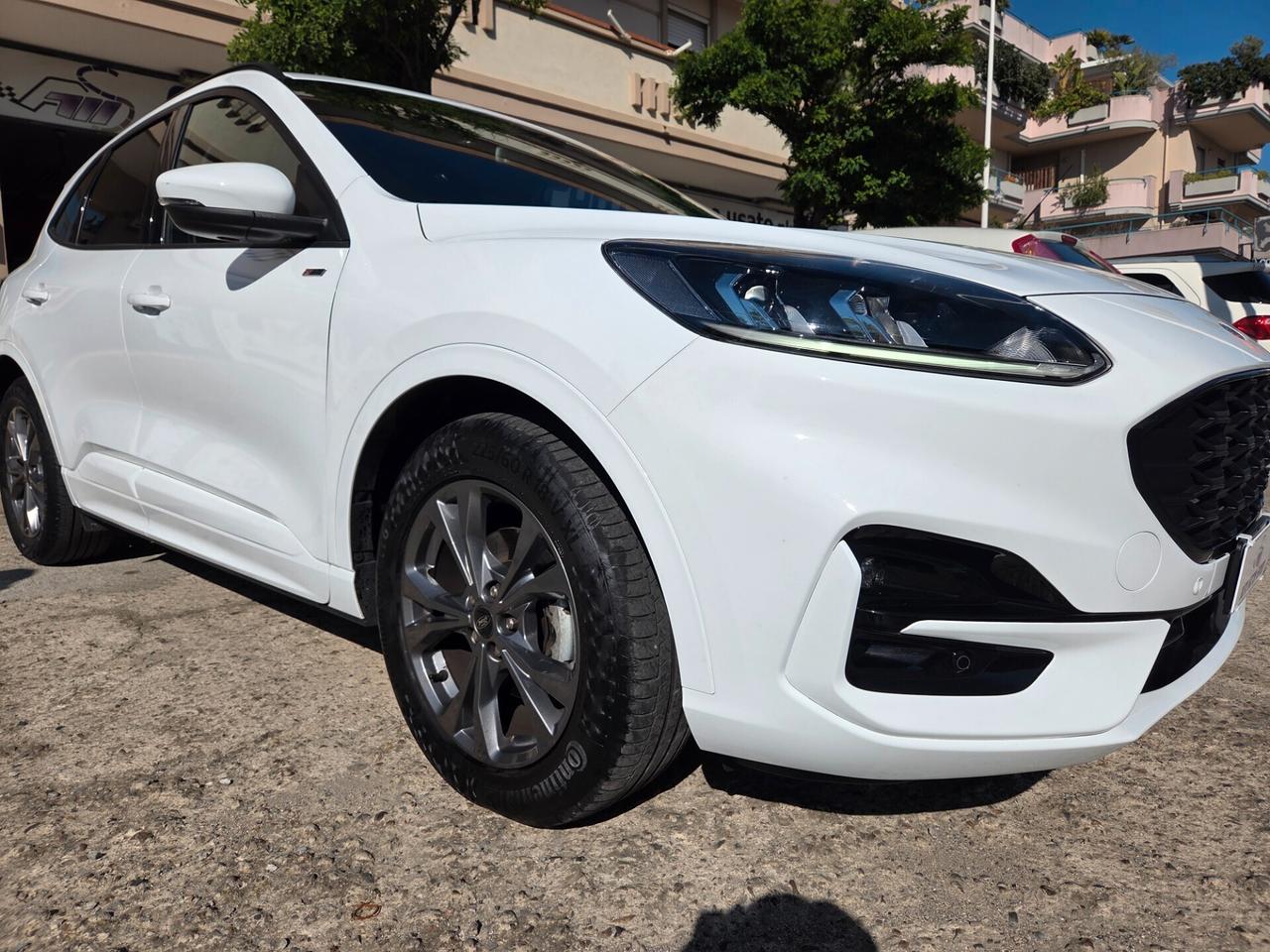 Ford Kuga 2.5 Full Hybrid 190 CV CVT 2WD ST-Line