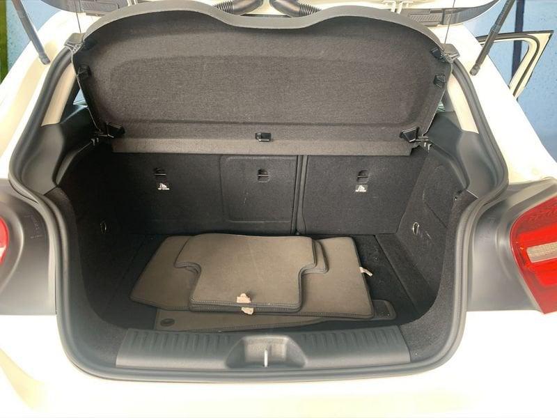 Mercedes-Benz Classe A A 180 d Sport Next Edition