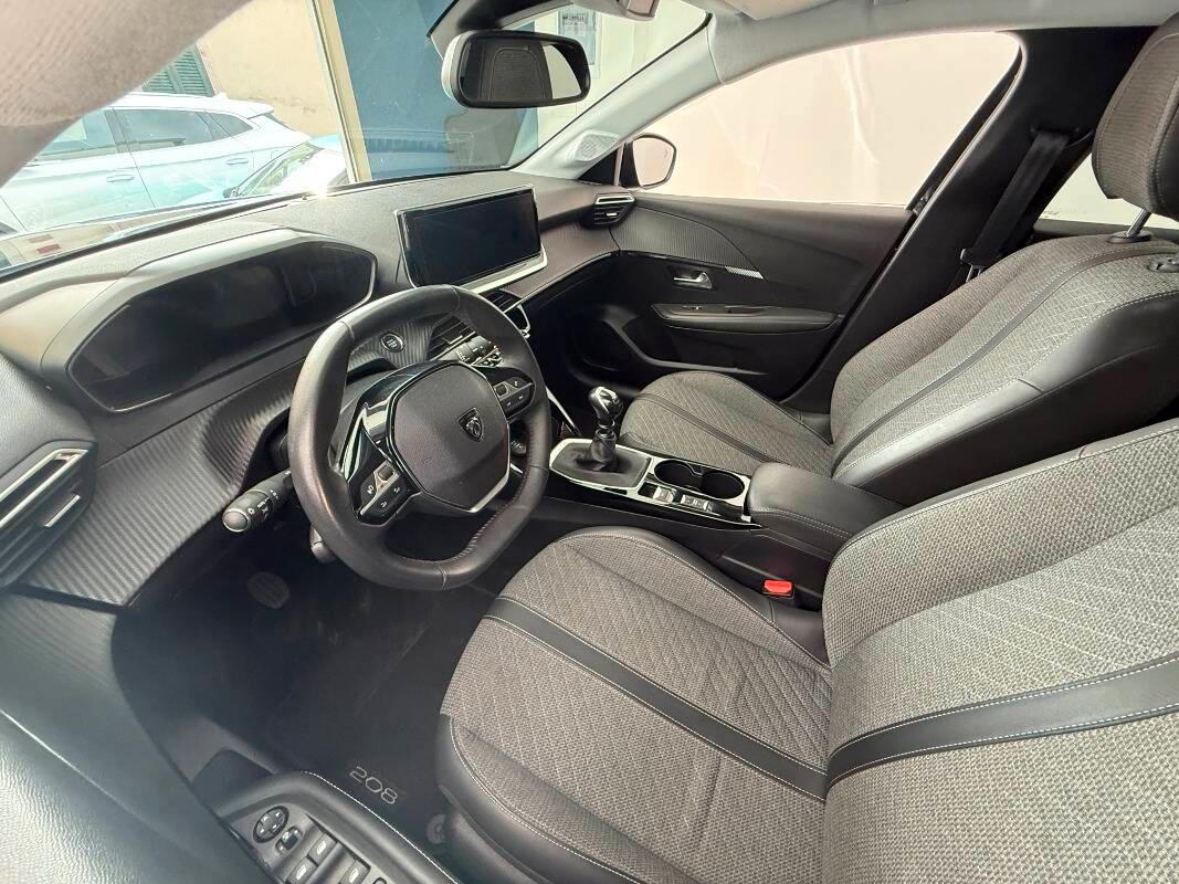 Peugeot 208 PEUGEOT 208 1.2 puretech Allure s&s 100cv FINANZIABILE