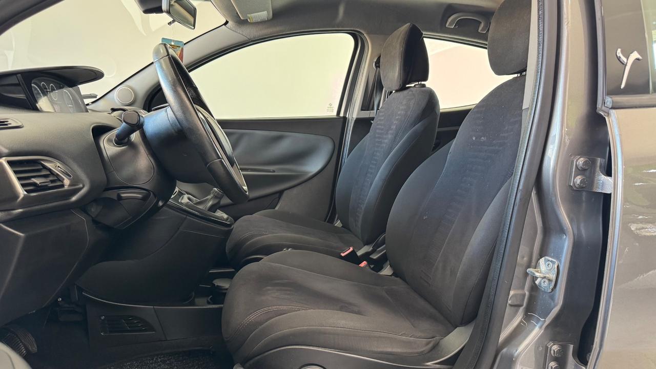 Lancia Ypsilon 1.3 MJT 16V 95 CV 5 porte S&S Gold