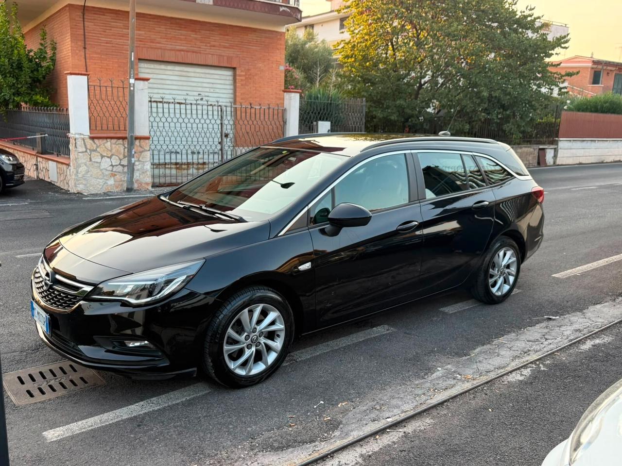Opel Astra 1.6 CDTi 136CV Sports Tourer 120 Annivers. - Superprezzo