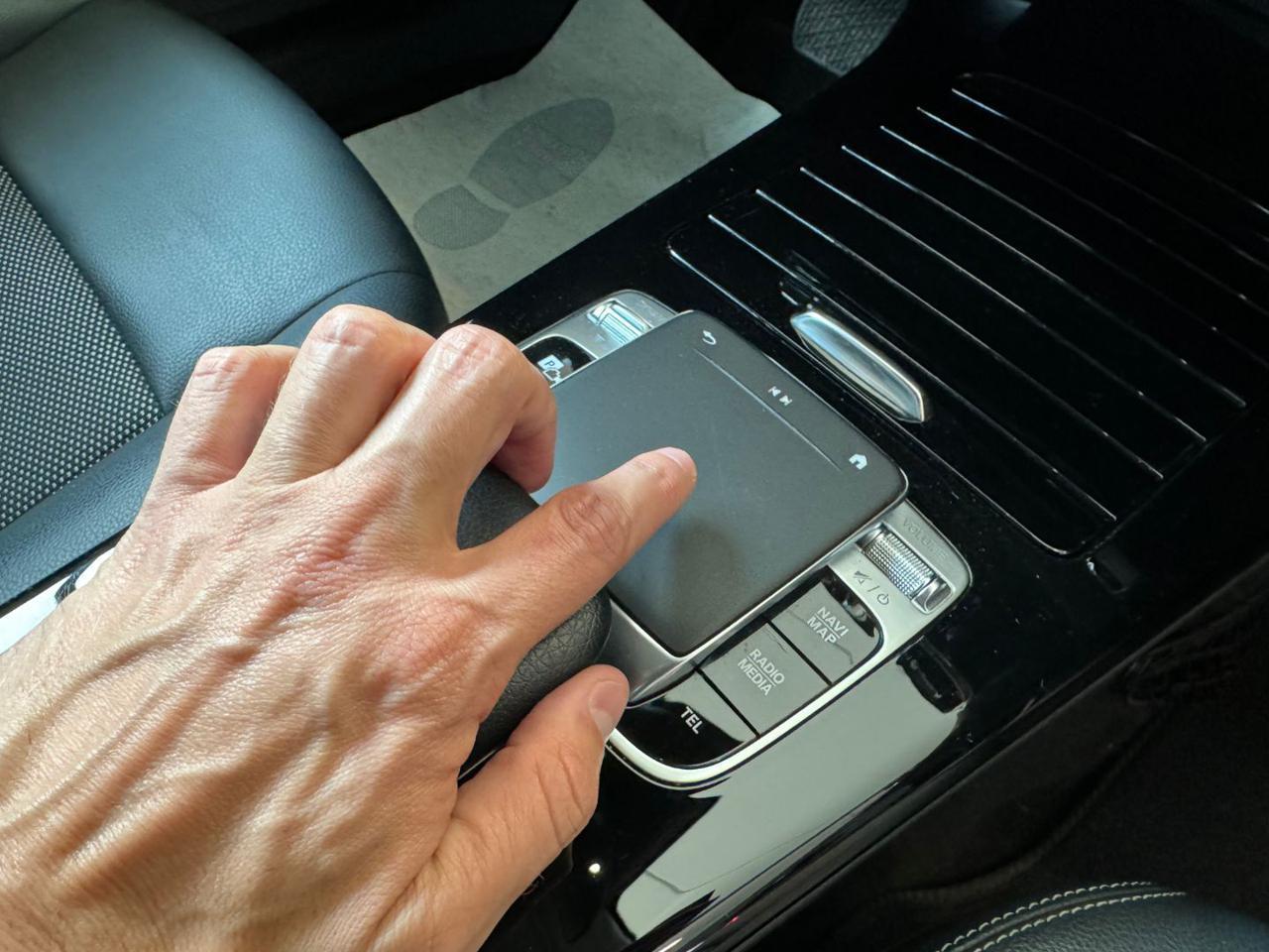 MERCEDES-BENZ CLA 180 d Automatic Shooting Brake Business Extra