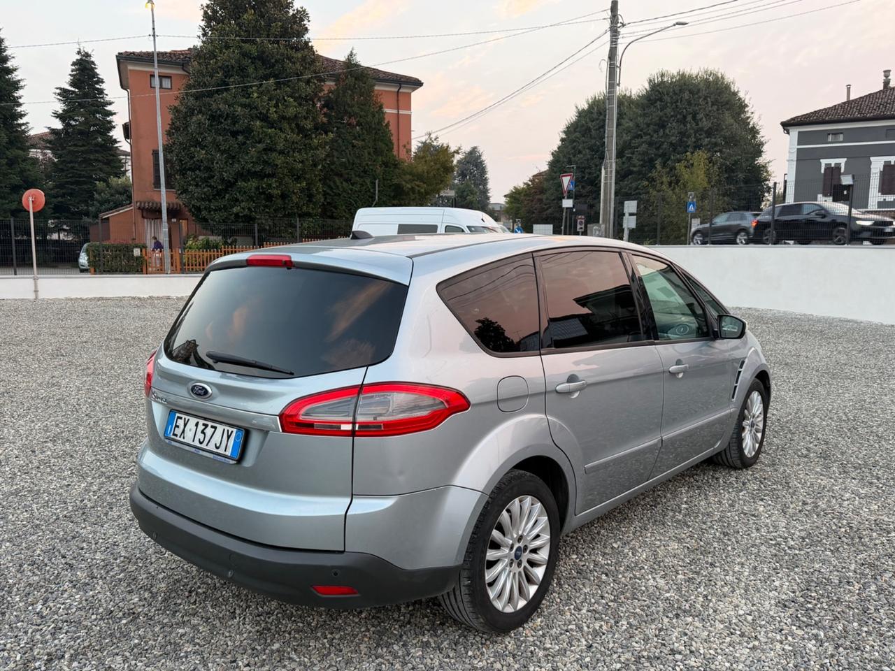 Ford S-Max 2.0 TDCi 140CV 7 posti Business Nav