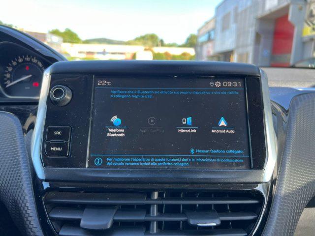PEUGEOT 208 1° serie PureTech 82 Stop&Start 5 porte Signature