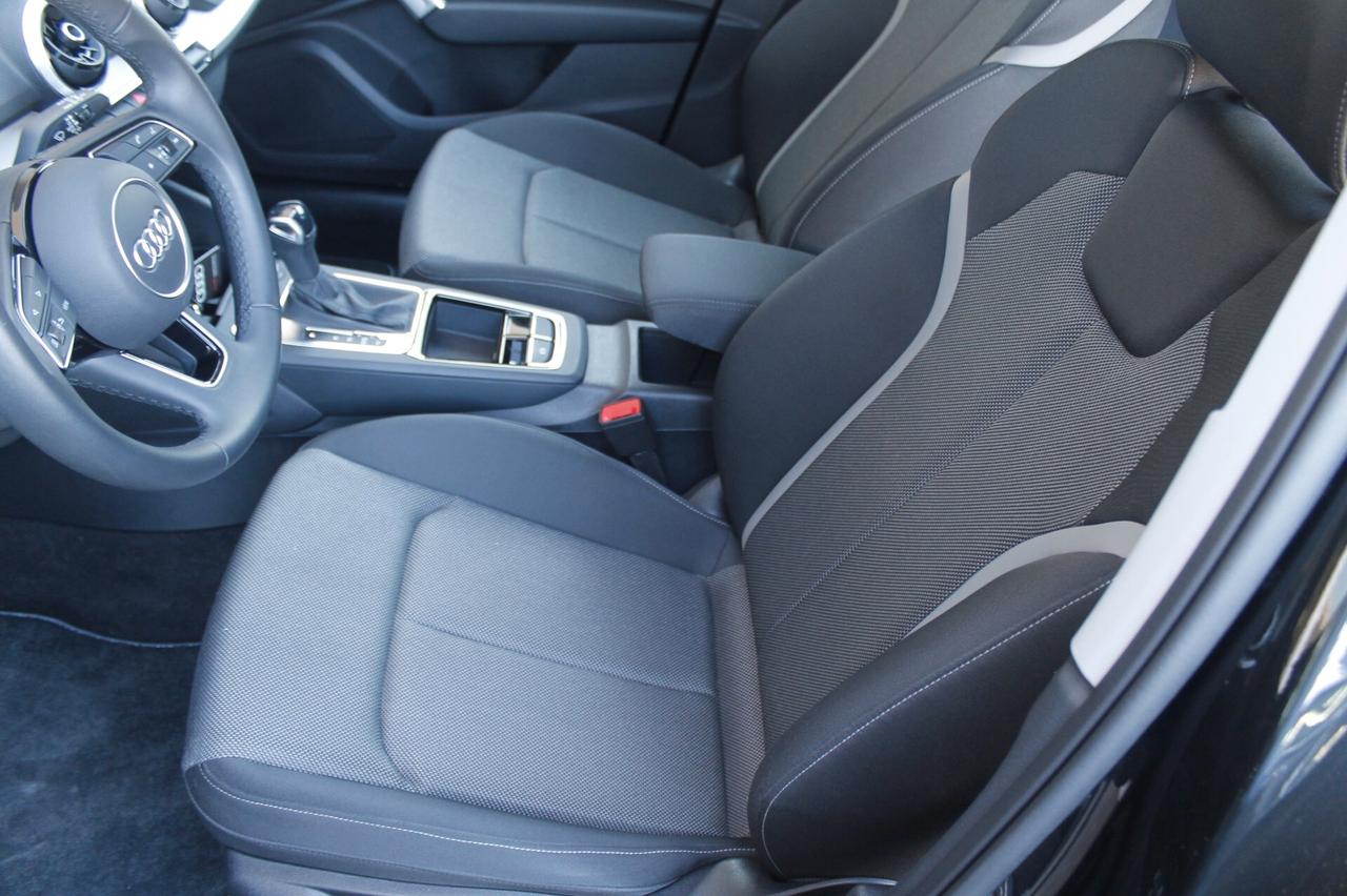 Audi Q2 35 TDI S tronic line Edition