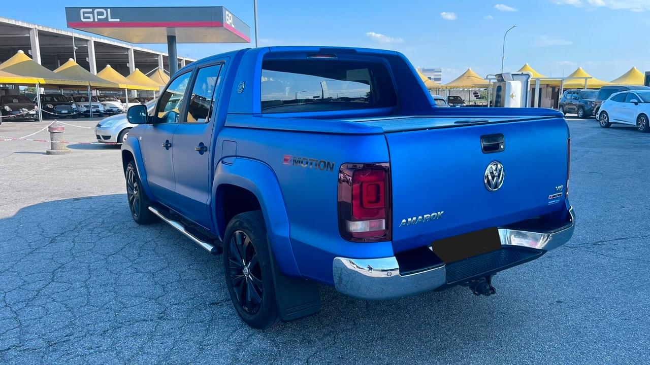 Volkswagen Amarok 3.0 V6 TDI 4MOTION BMT permanente aut. DC Aventura