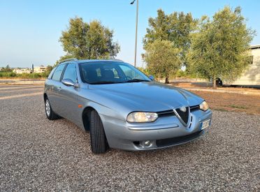 Alfa Romeo 156 1.9 JTD cat Sportwagon Distinctive