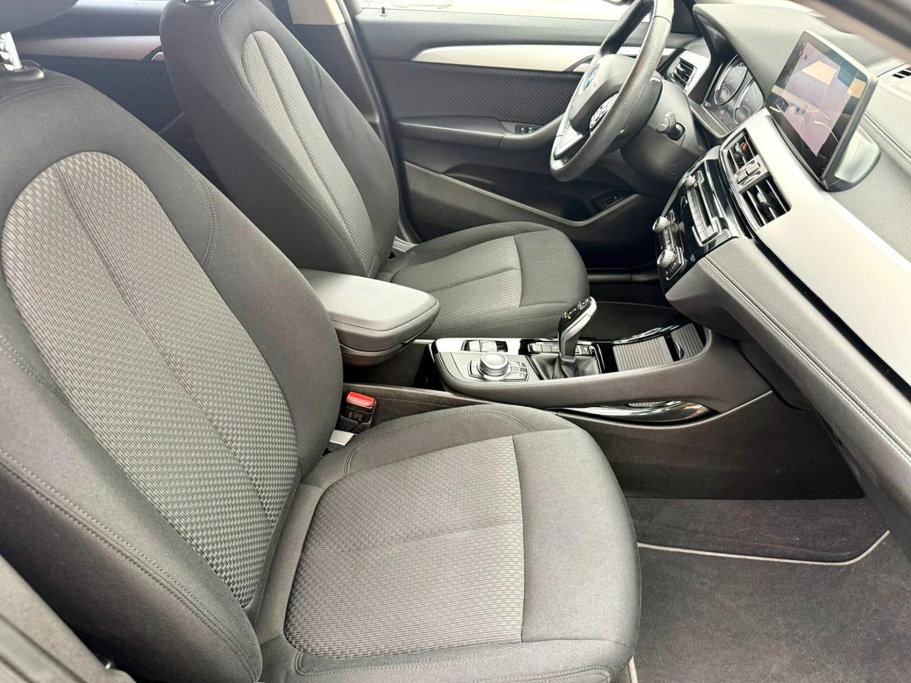 Bmw X2 sDrive18d Sport Automatica