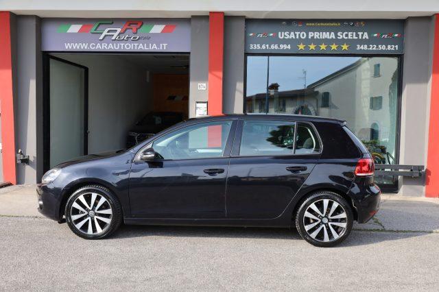 VOLKSWAGEN Golf VI 1.6 TDI 5Porte Highline 17" Cruise SensoriPark