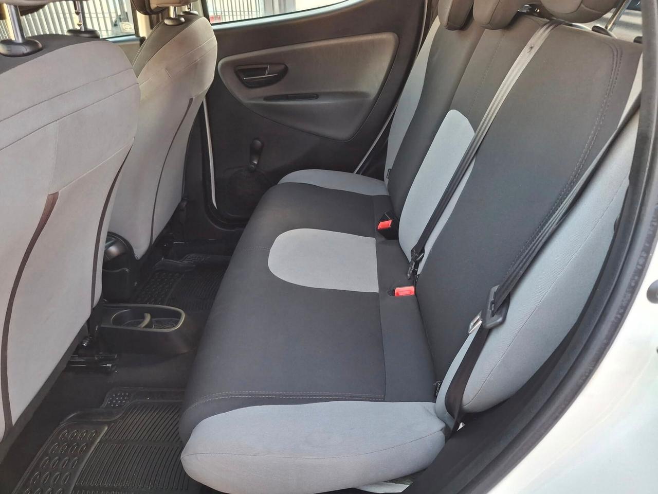Lancia Ypsilon 1.3 MJT 16V 95 CV 5 porte S&S Gold