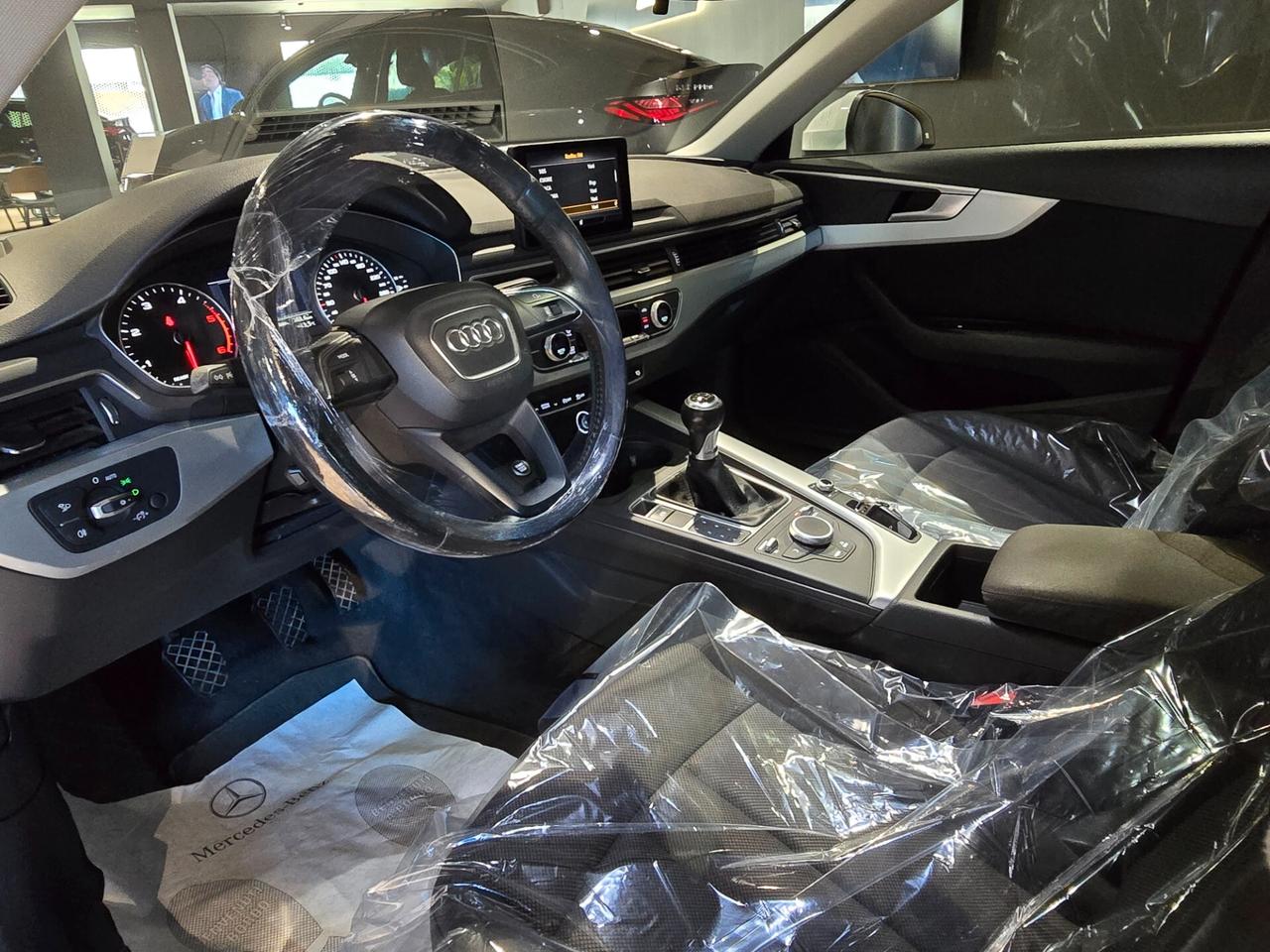 Audi A4 2.0 TDI 122 CV Business Sport