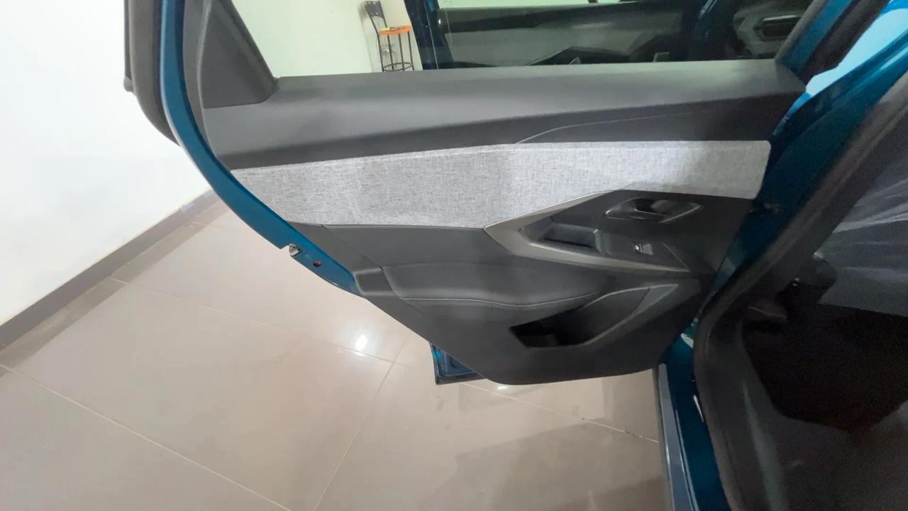 Peugeot 3008 Hybrid 145 e-DCS6 GT