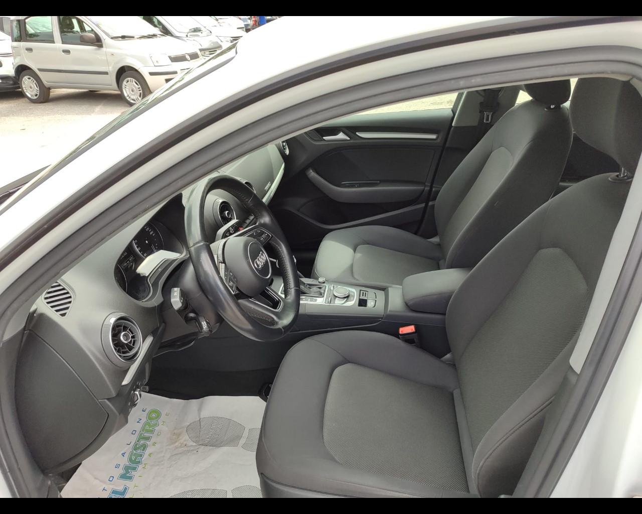 AUDI A3 SPB 30 g-tron S tronic