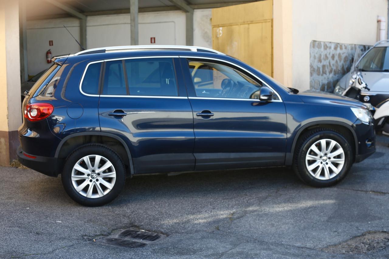 Volkswagen Tiguan 2.0 TDI DPF 4MOTION Sport & Style 4x4