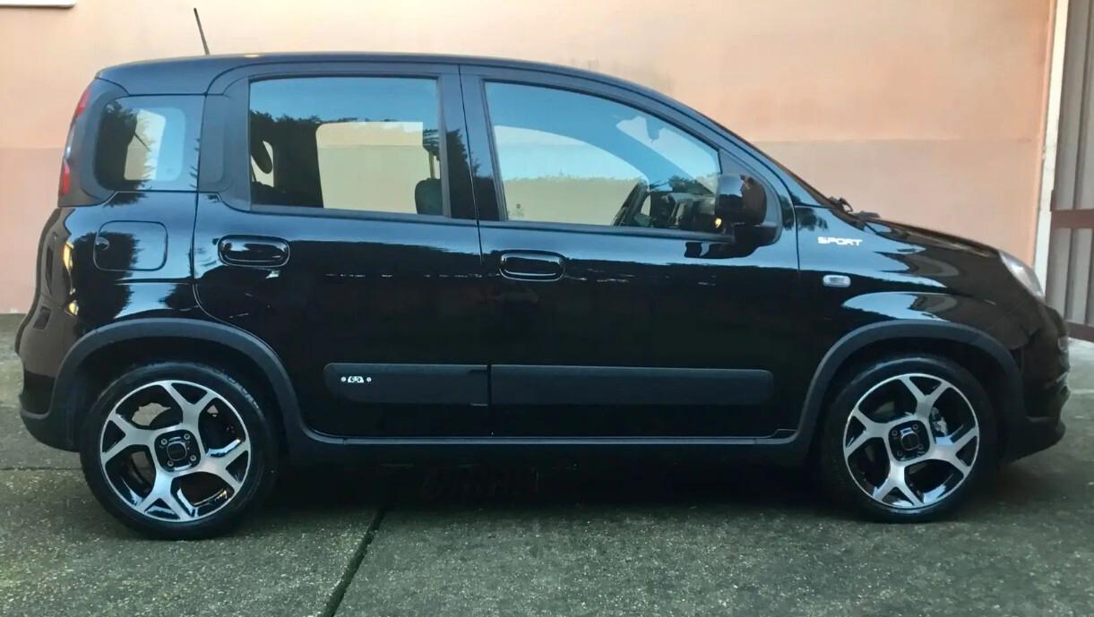 Fiat Panda 1.0 FireFly S&S Hybrid Sport