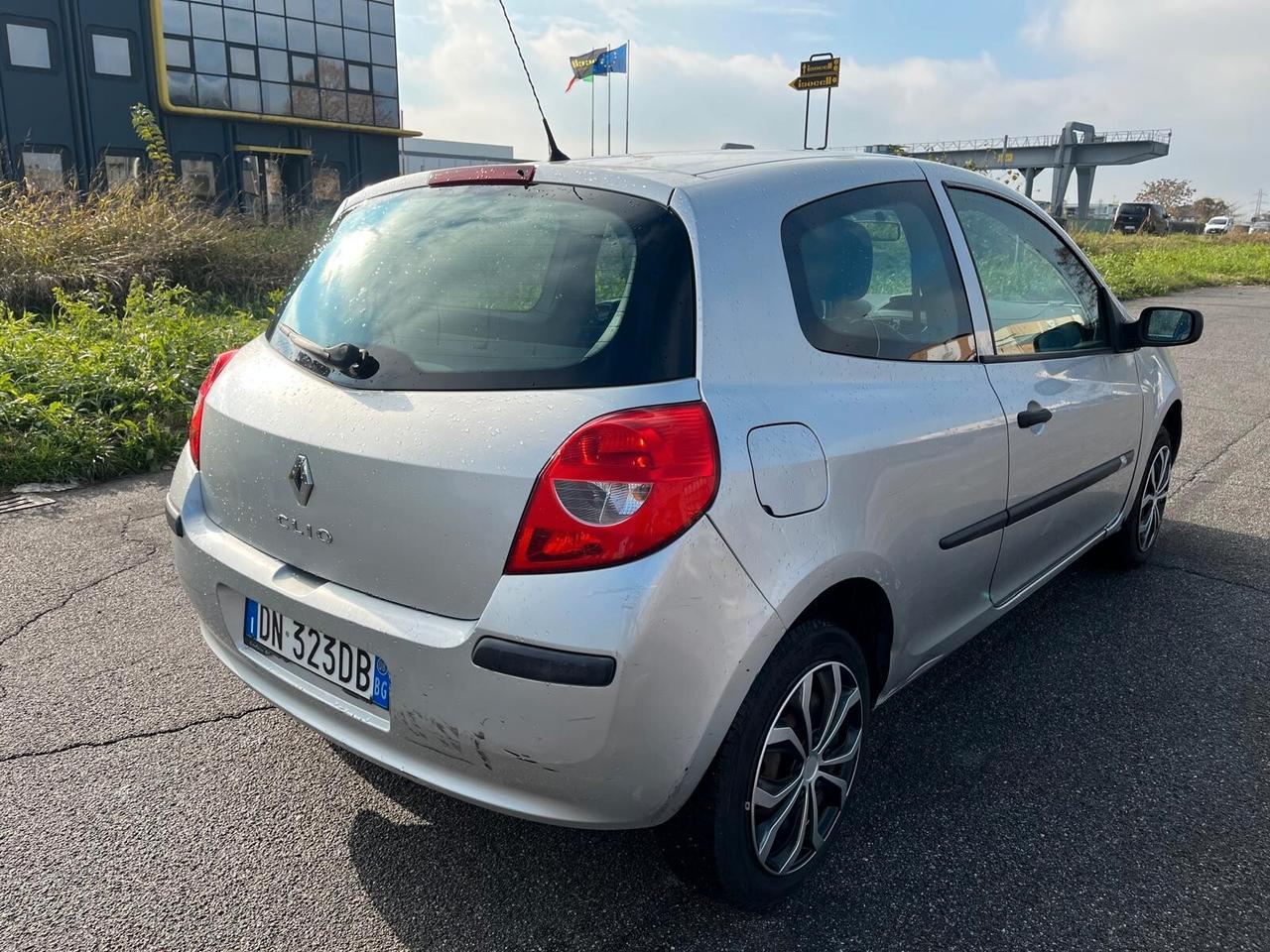 Renault Clio Storia 1.2 3 porte GPL Confort