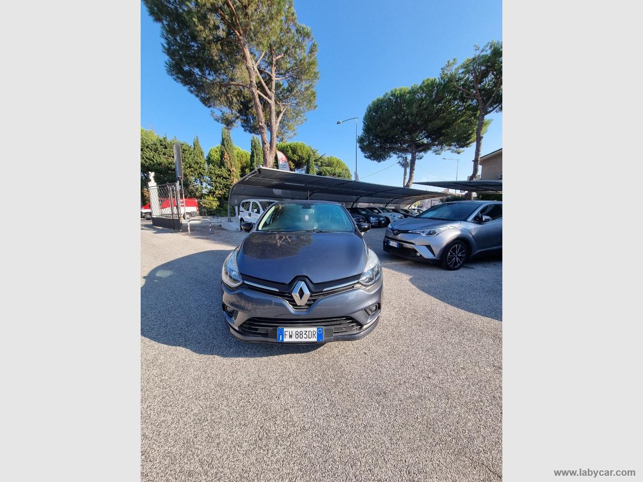RENAULT Clio dCi 8V 90CV 5p.Moschino Zen