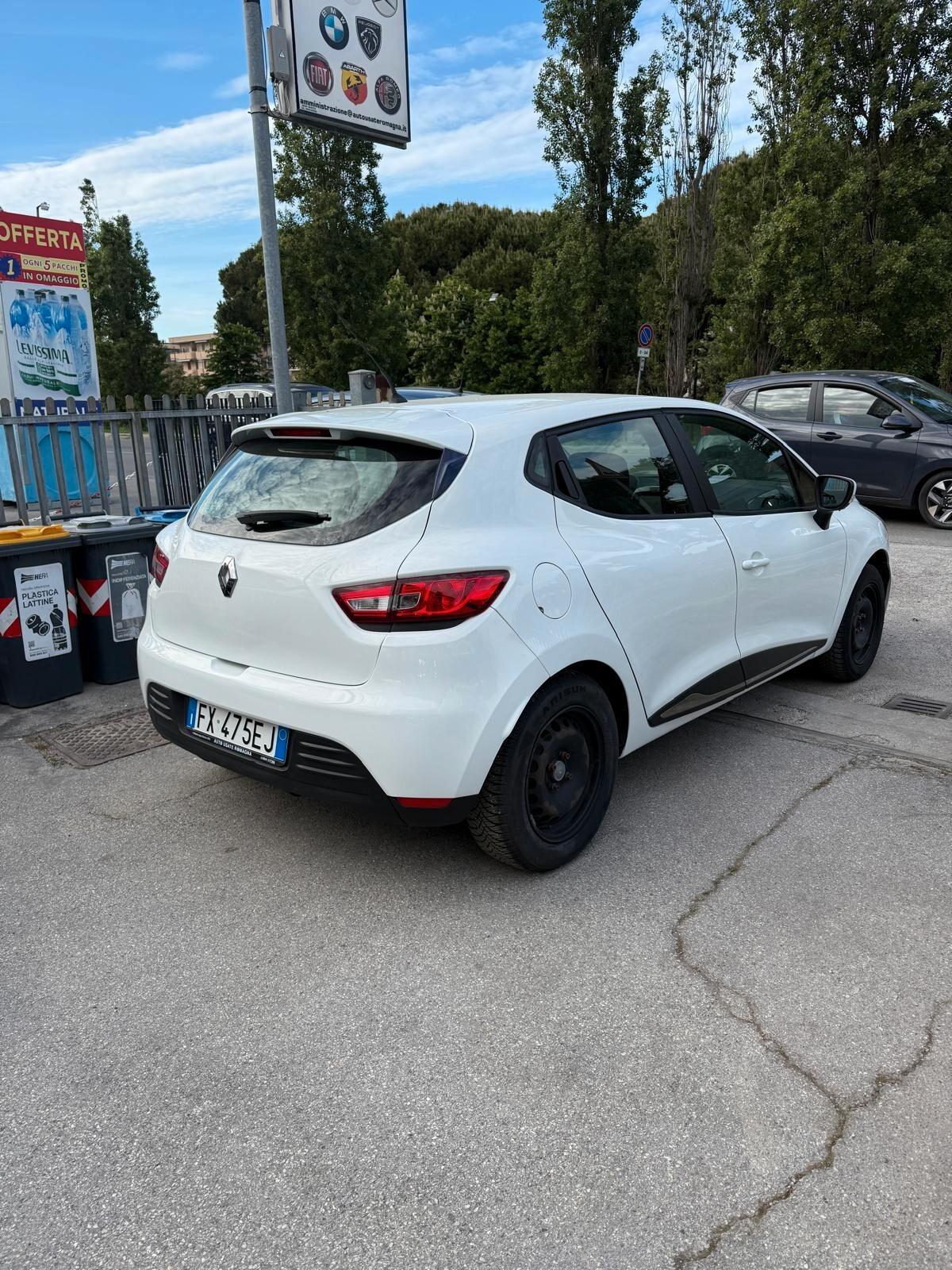 Renault Clio TCe 12V 90 CV GPL 5 porte Life NESSUN VINCOLO
