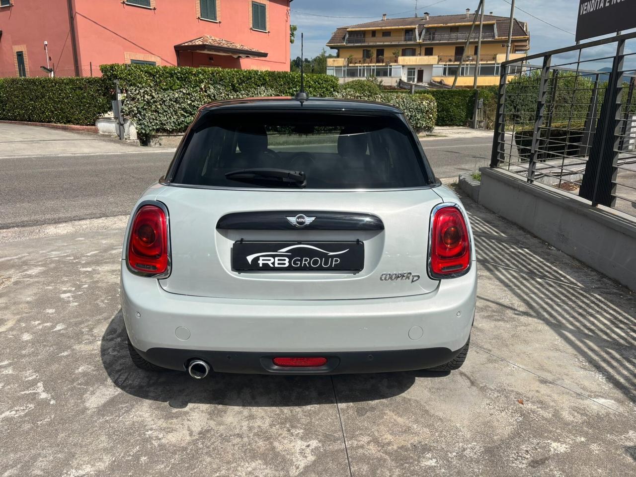 Mini 1.5 Cooper D Business XL