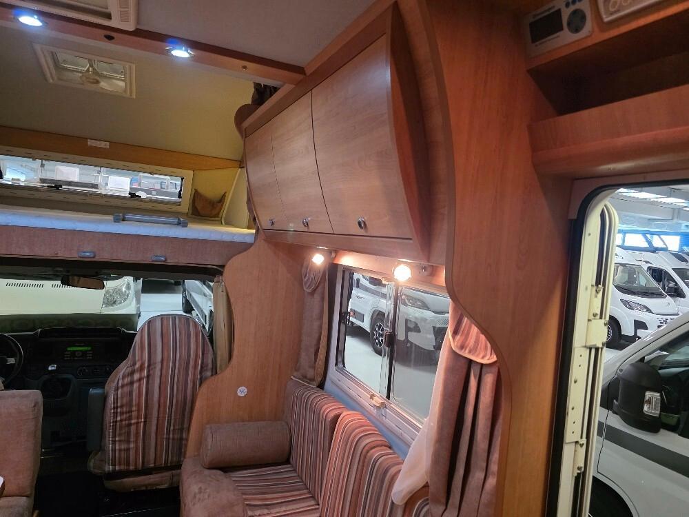 CAMPER LAIKA X 700