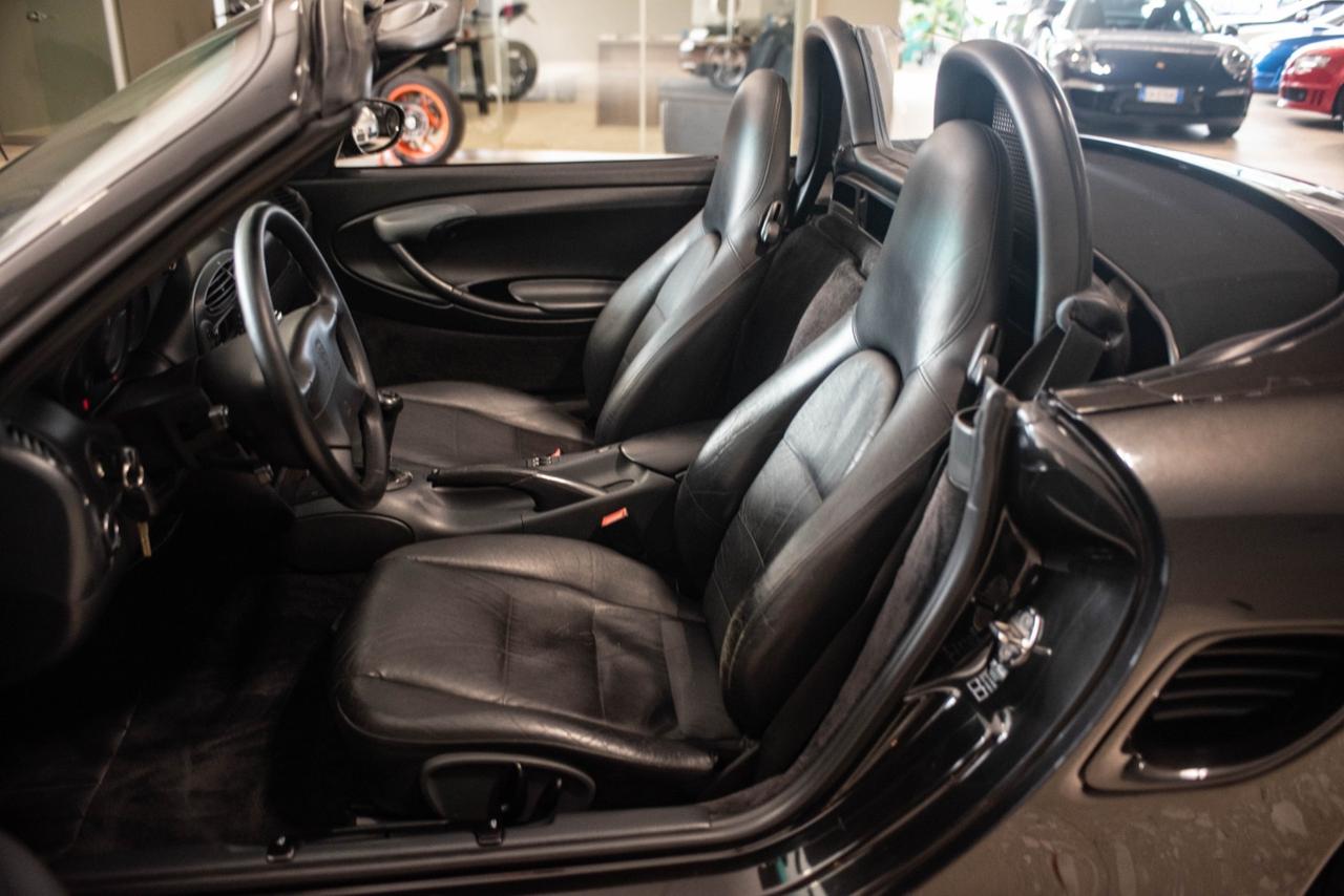 Porsche Boxster 2.5i 24V cat