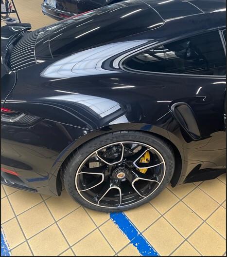 Porsche 911 992 turbo s 650 cavalli