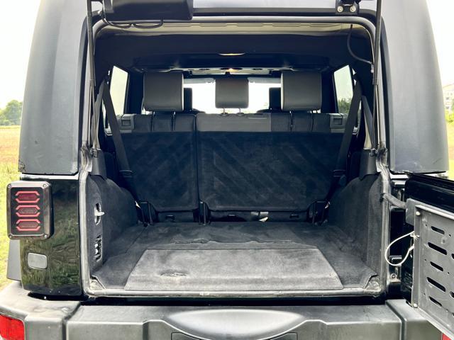 JEEP Wrangler Unlimited 2.8 CRD Sport Auto