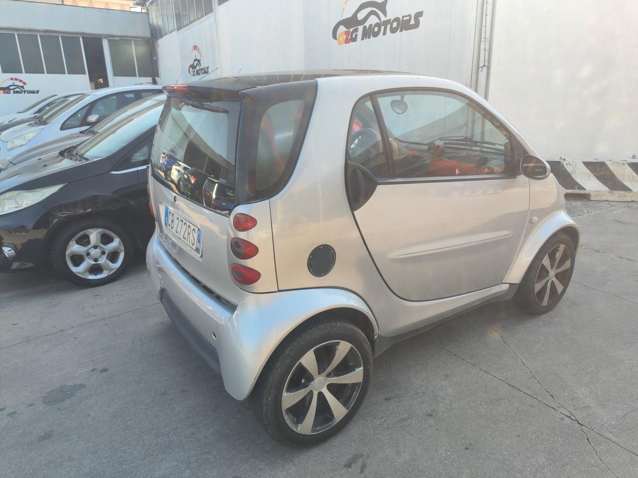 Smart 700 city-coupé pulse automatica