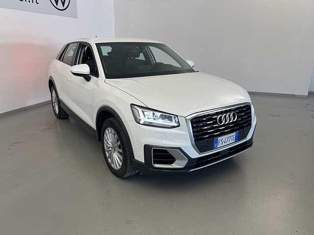 Audi Q2 30 TDI Business Design